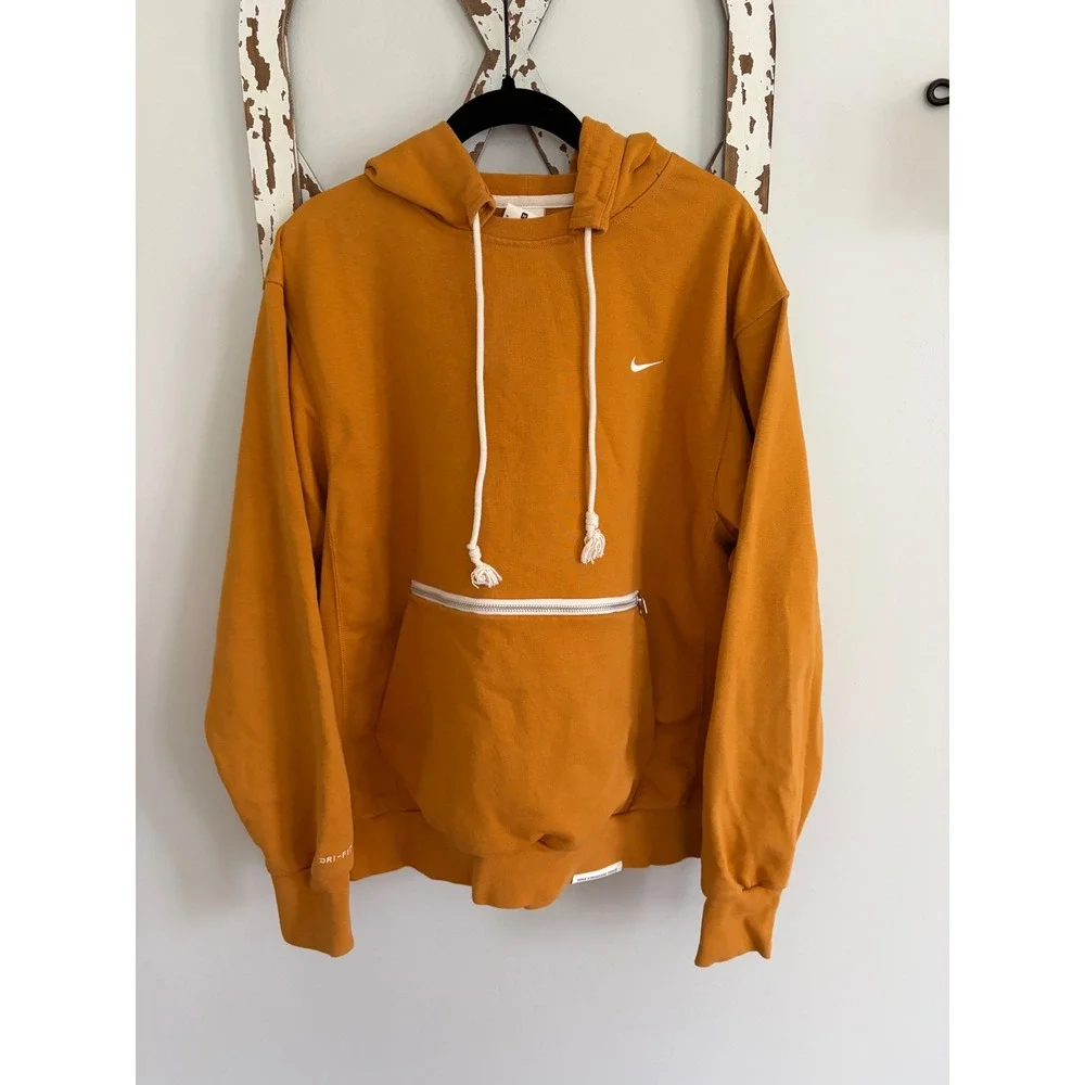 Nike Standard Issue Basketball Pullover Hoodie Yellow Gold Size Medium